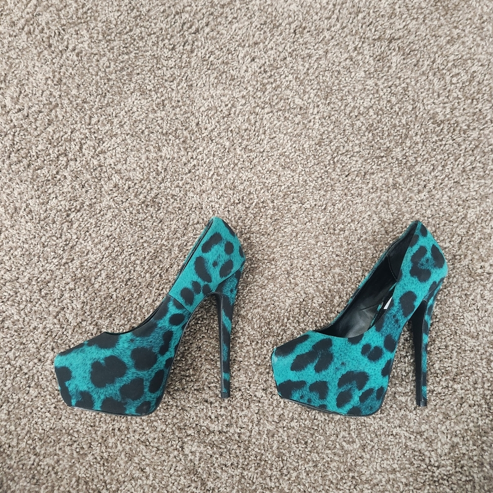 Women heels